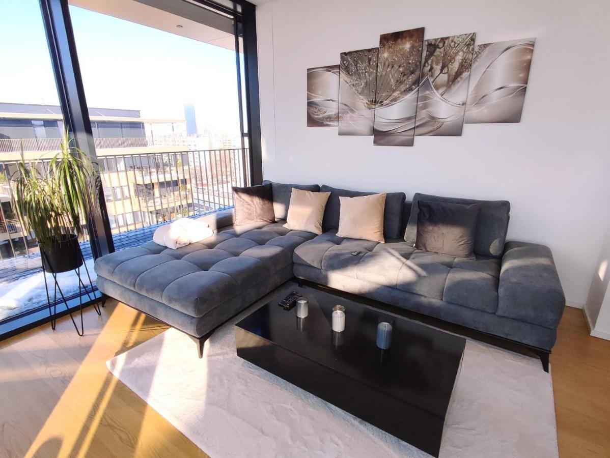 Panorama Apartment Vienna - Free Parking, Sauna & Fitness Zewnętrze zdjęcie