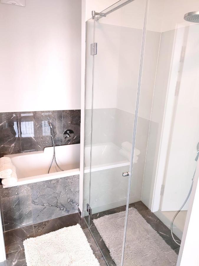 Panorama Apartment Vienna - Free Parking, Sauna & Fitness Zewnętrze zdjęcie