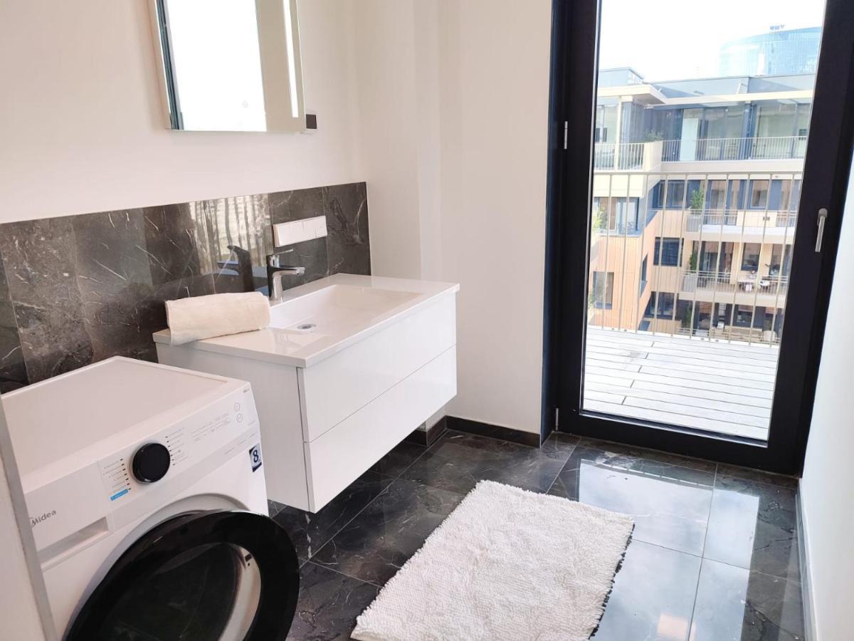 Panorama Apartment Vienna - Free Parking, Sauna & Fitness Zewnętrze zdjęcie